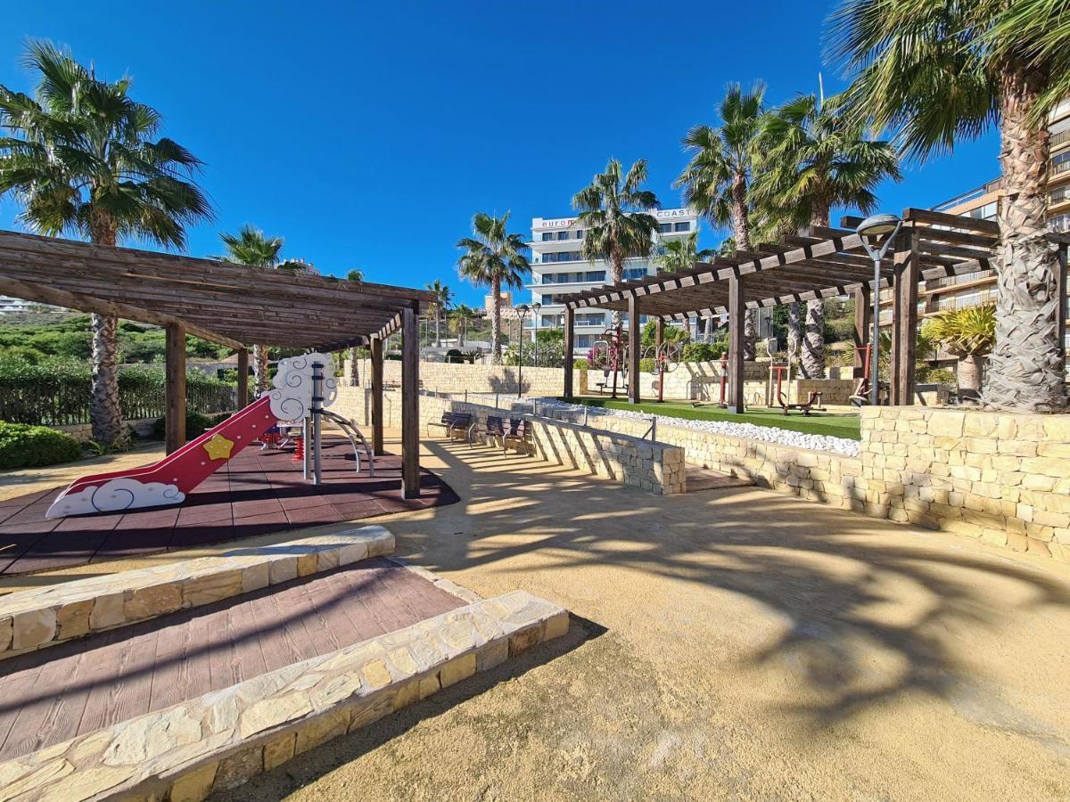 Beachfront Luxury Apartments By Nras Arenales del Sol Eksteriør billede