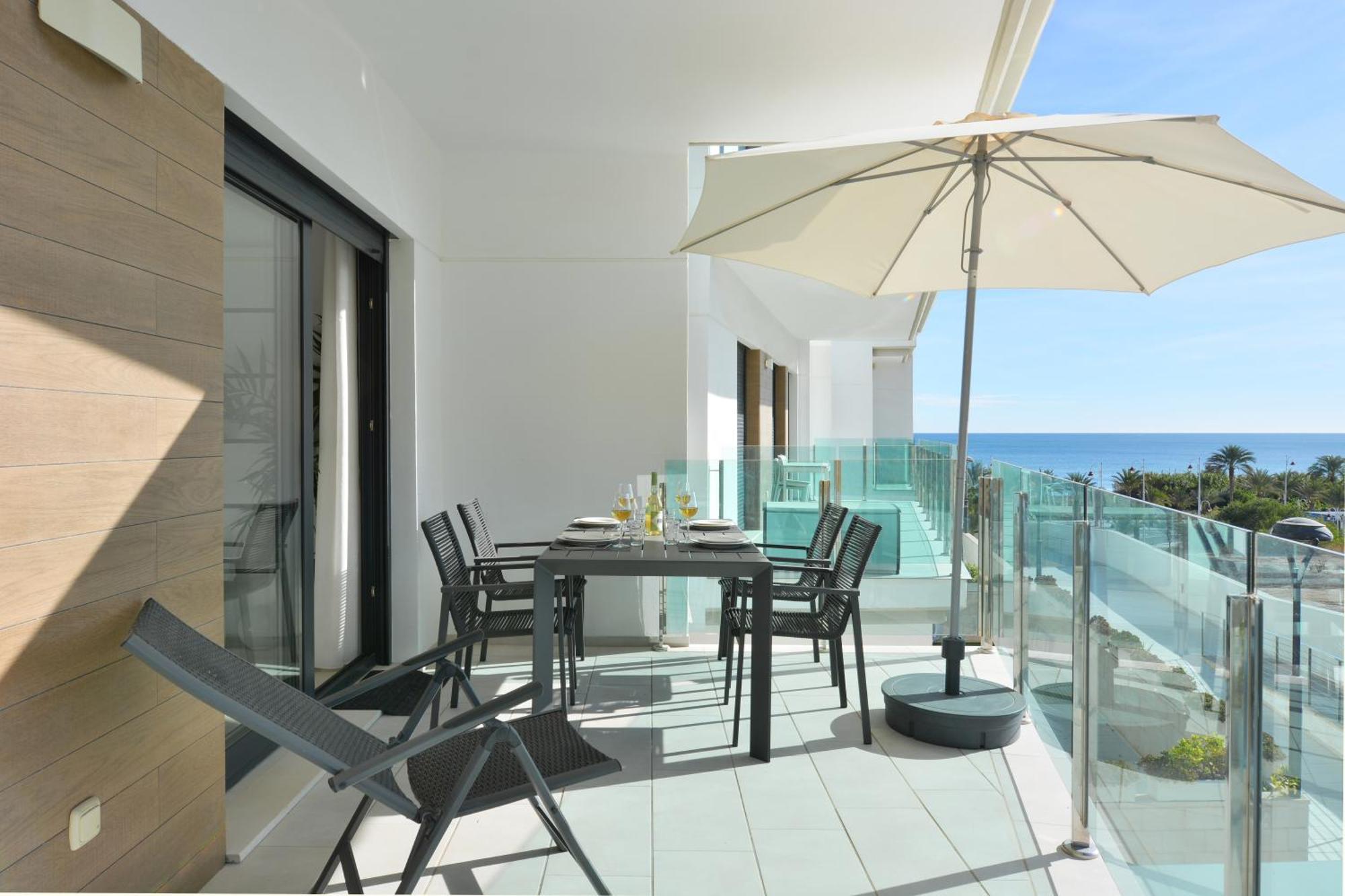 Beachfront Luxury Apartments By Nras Arenales del Sol Værelse billede
