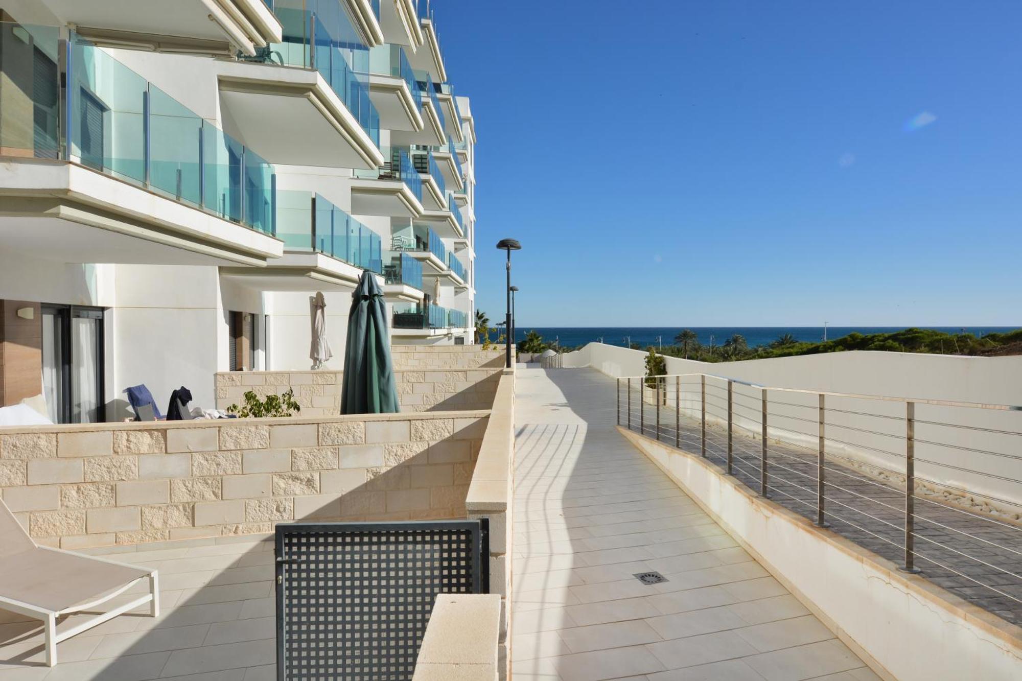 Beachfront Luxury Apartments By Nras Arenales del Sol Værelse billede