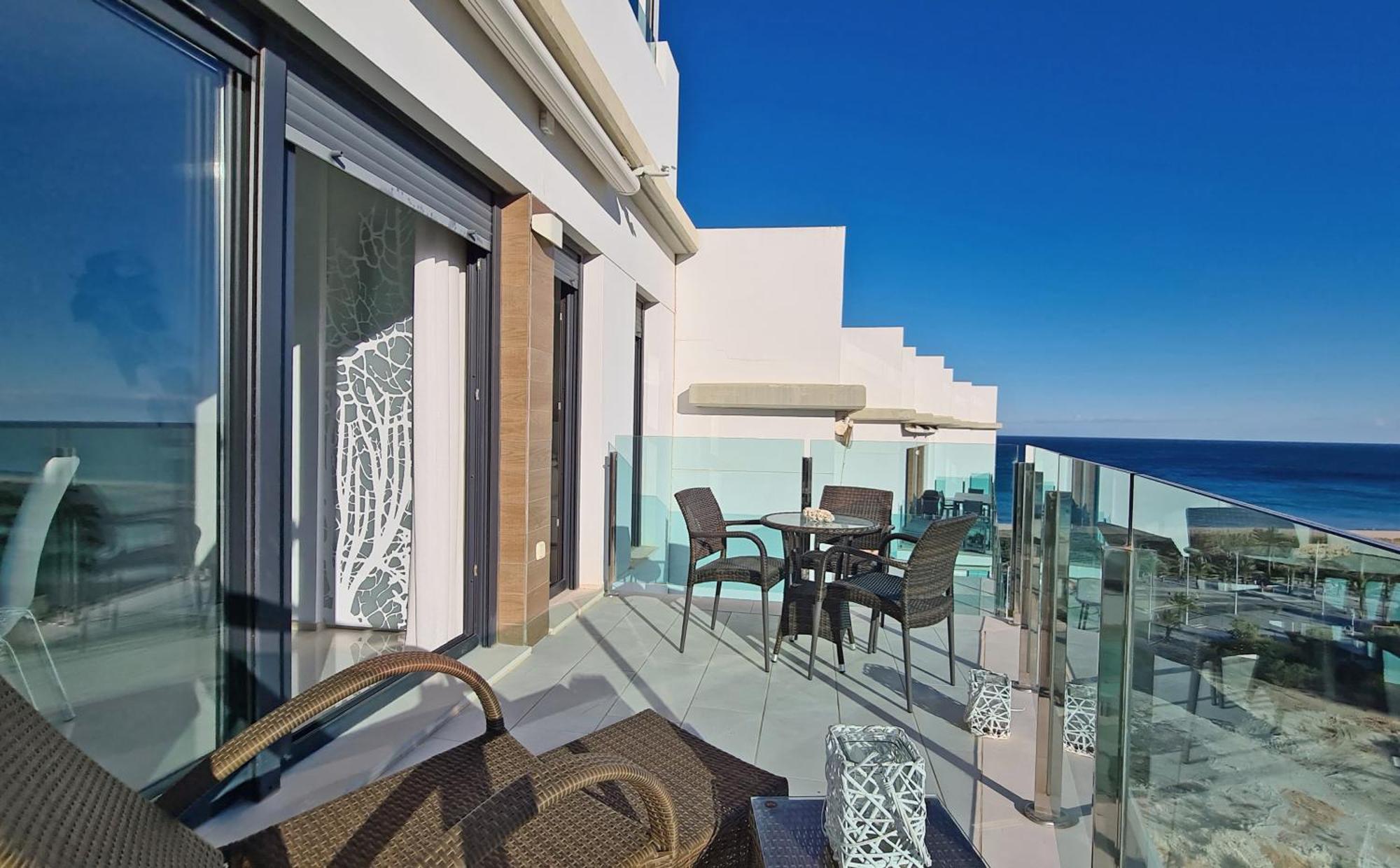 Beachfront Luxury Apartments By Nras Arenales del Sol Værelse billede