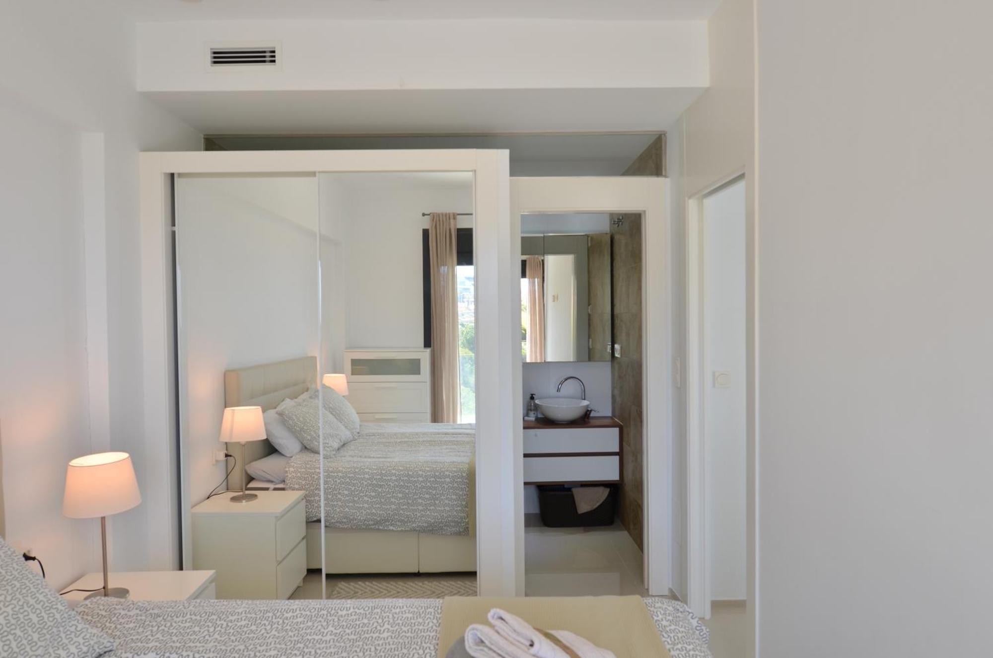 Beachfront Luxury Apartments By Nras Arenales del Sol Værelse billede